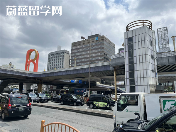 去日本读研要考什么？