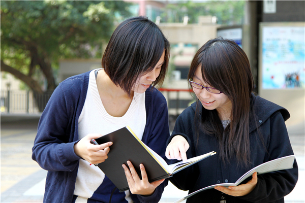 日本女留学生